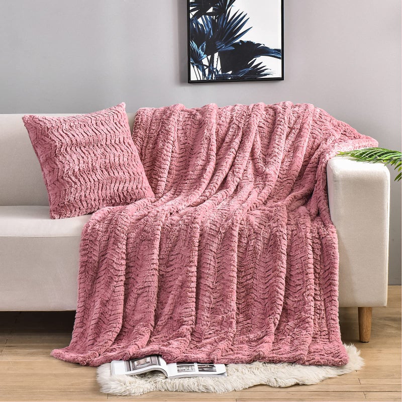 YUSOKI Luxury Faux Fur Throw Blanket(Without Pillows) 2 Layers,3lb,All Ages,Home Decoration, (Pink,50" x 63") - Image 1
